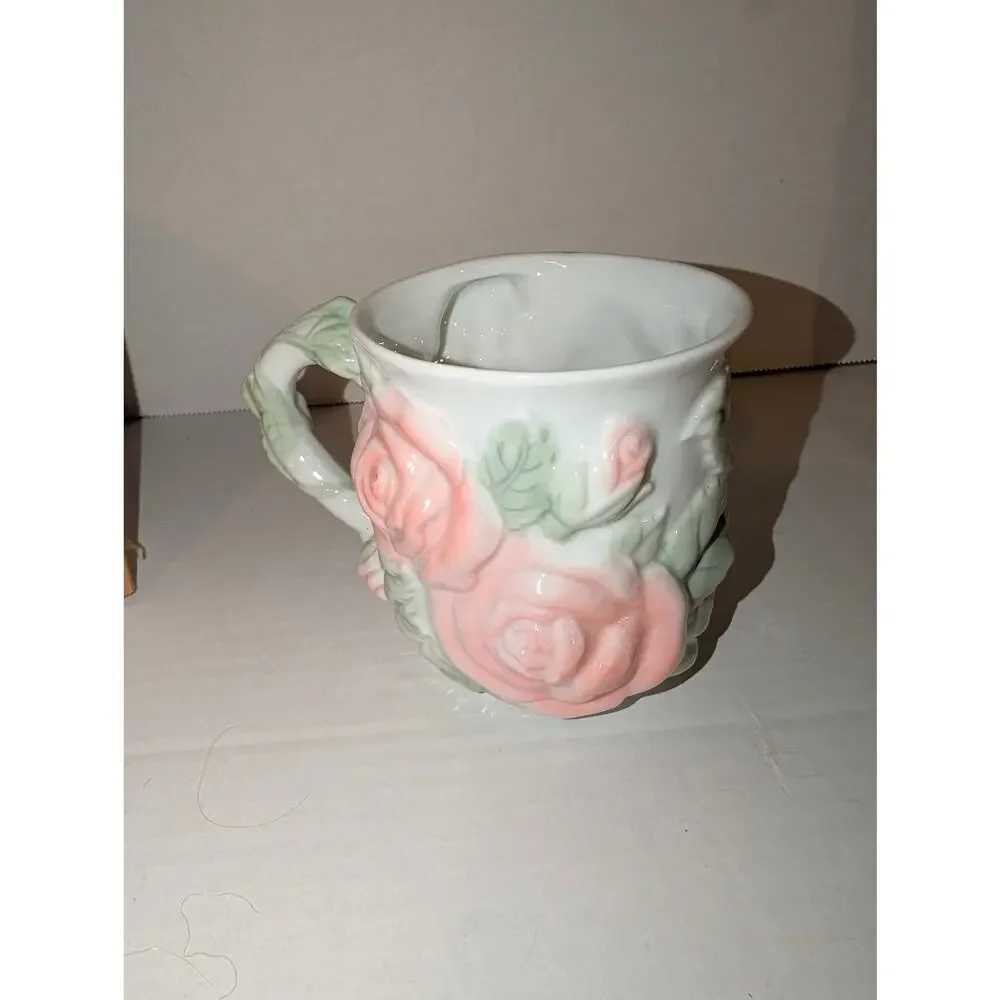 Vintage Beautiful AVON Cherub Angel Mug Roses Teapot Blue Pink Green